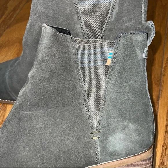 Toms Esme Tarmac Olive Green Suede Chelsea Heeled Boots Size 10 - Picture 6 of 12